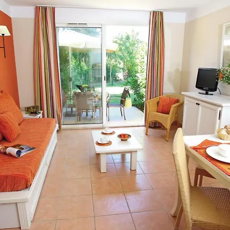 Le Hameau De La Pinede 2p 4/5p 4s Carqueiranne